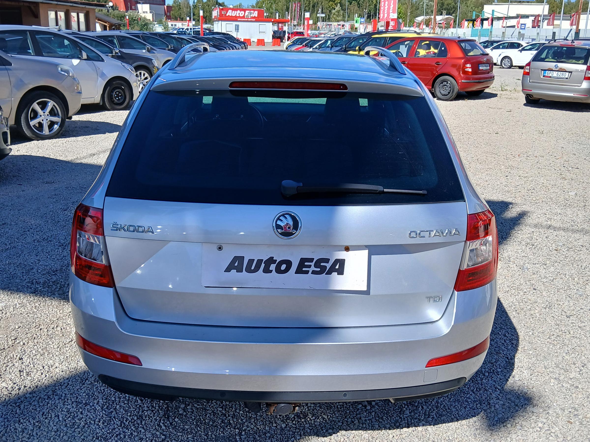 Škoda Octavia III, 2013 - pohled č. 5