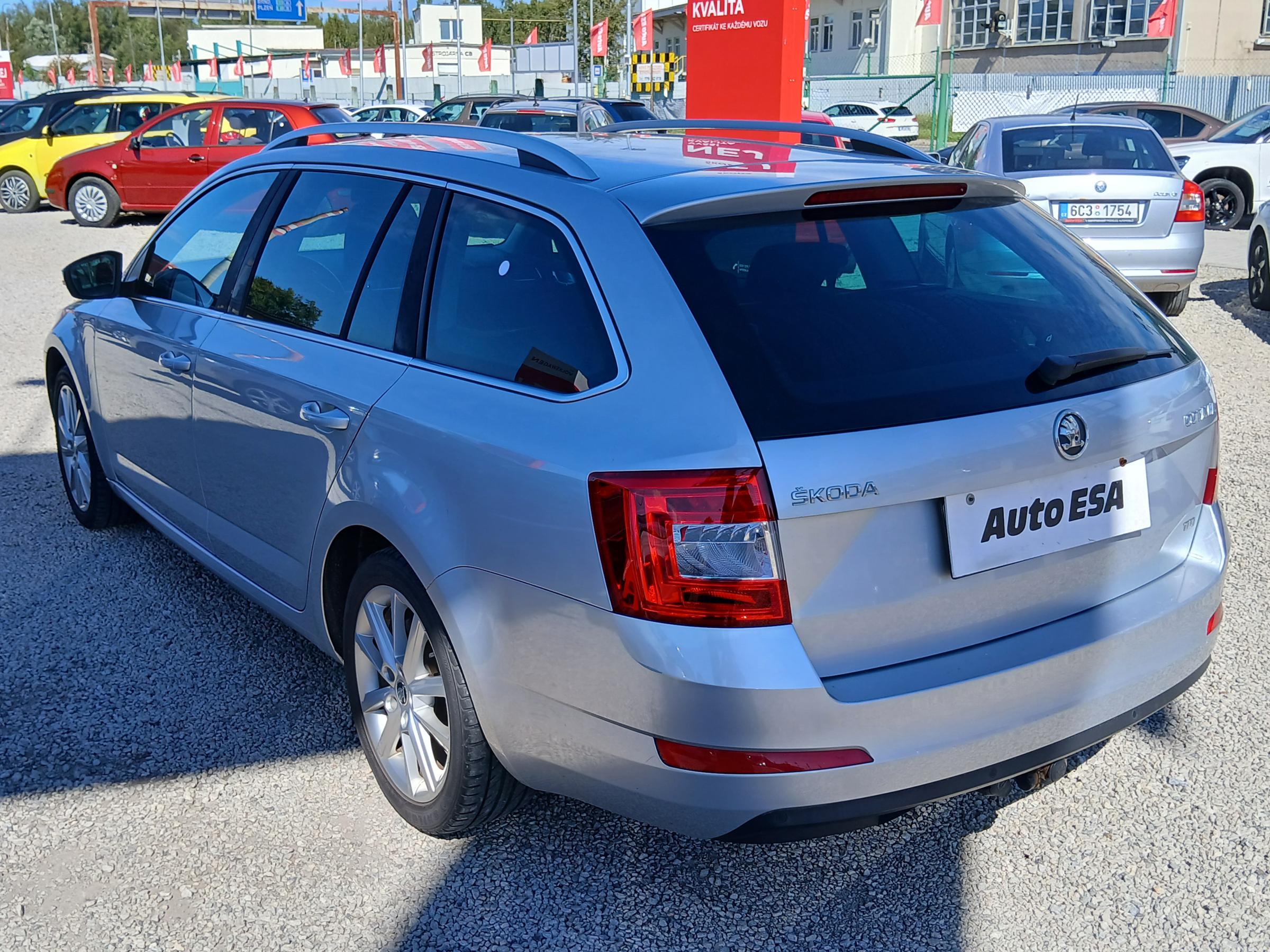 Škoda Octavia III, 2013 - pohled č. 6