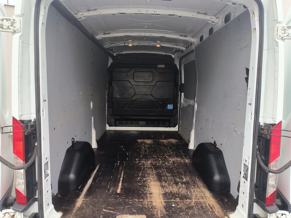 Ford Transit 2.2TDCi Trend L3H2