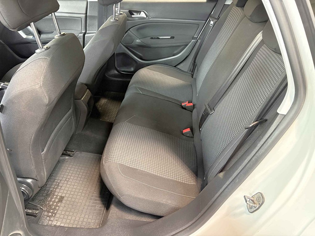 Peugeot 308 1.5 HDi 