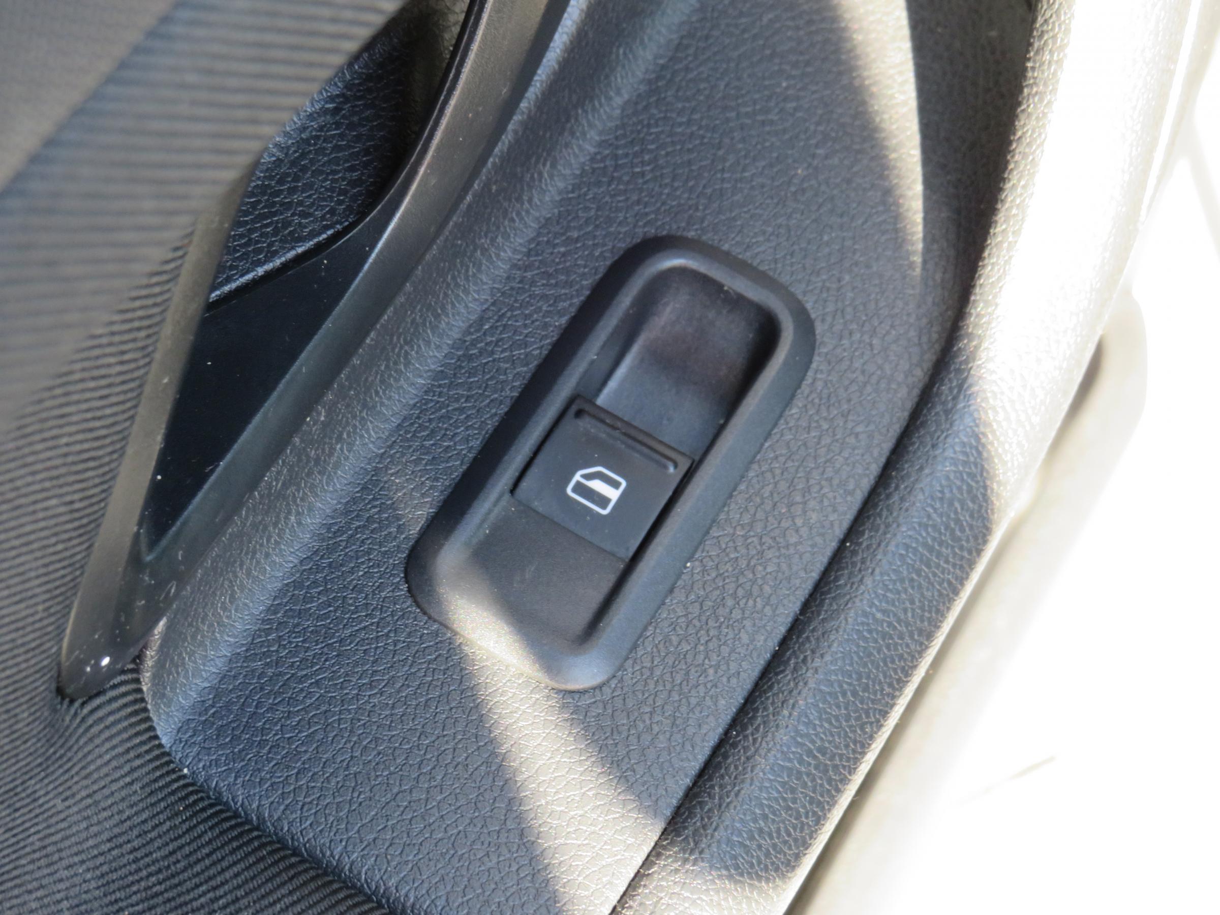 Škoda Fabia II, 2011 - pohled č. 13