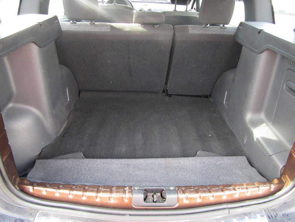 Dacia Duster 1.6 16V 