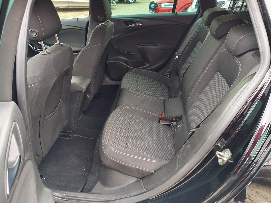 Opel Astra 1.4T Dynamic