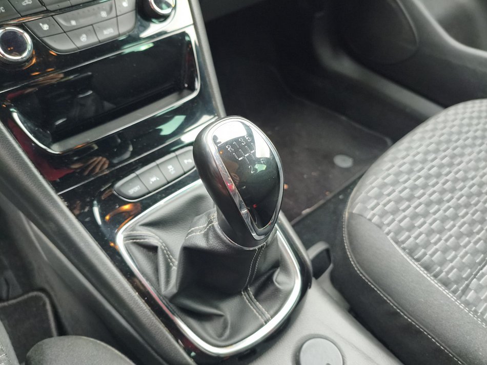 Opel Astra 1.4T Dynamic