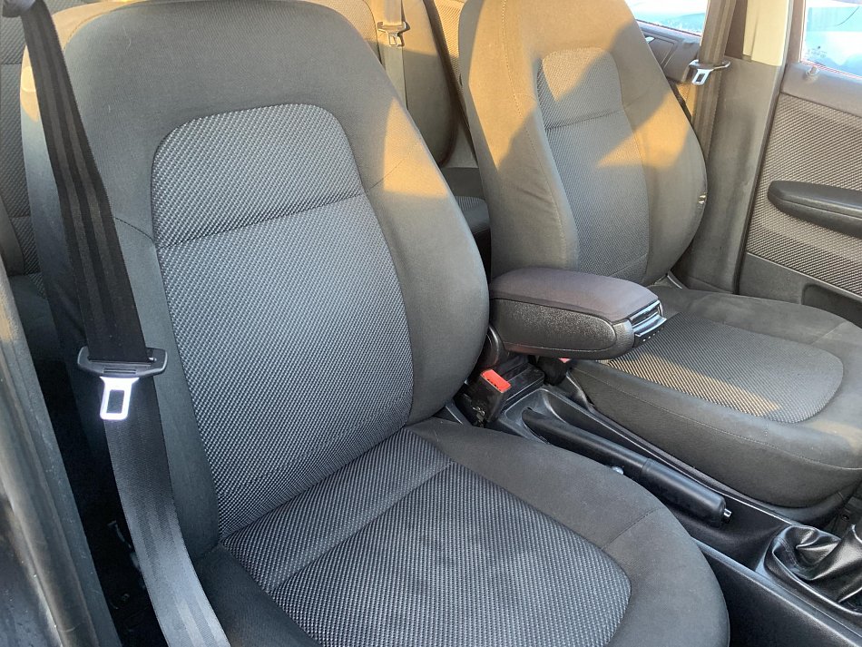 Škoda Fabia I 1.4 MPi Ambition