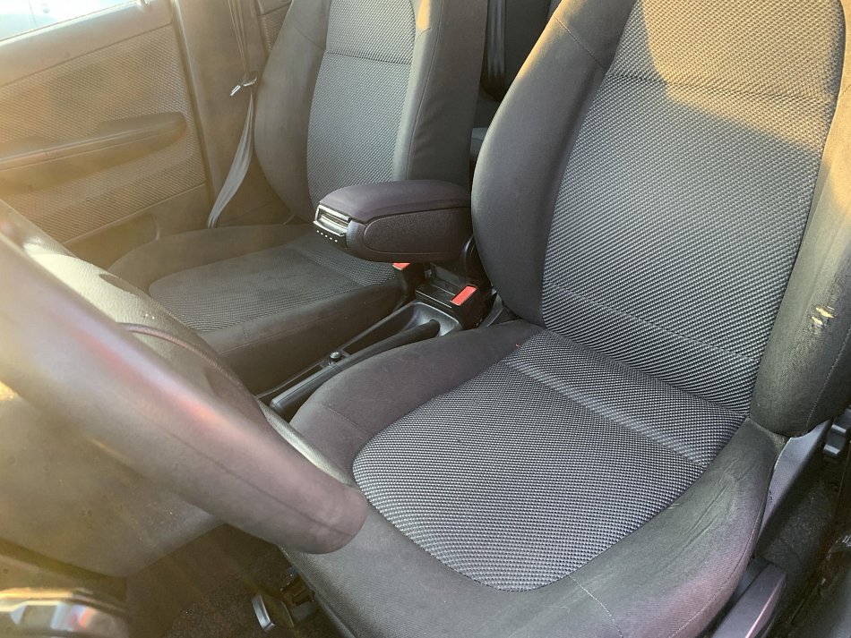 Škoda Fabia I 1.4 MPi Ambition