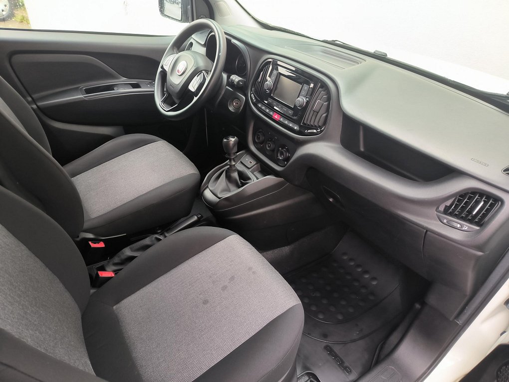 Fiat Dobló cargo 1.4T CNG  DÍLNA