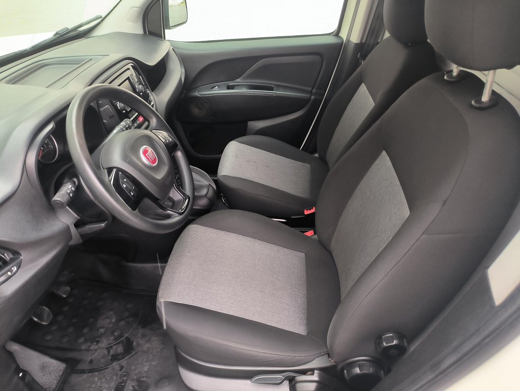 Fiat Dobló cargo 1.4T CNG  DÍLNA