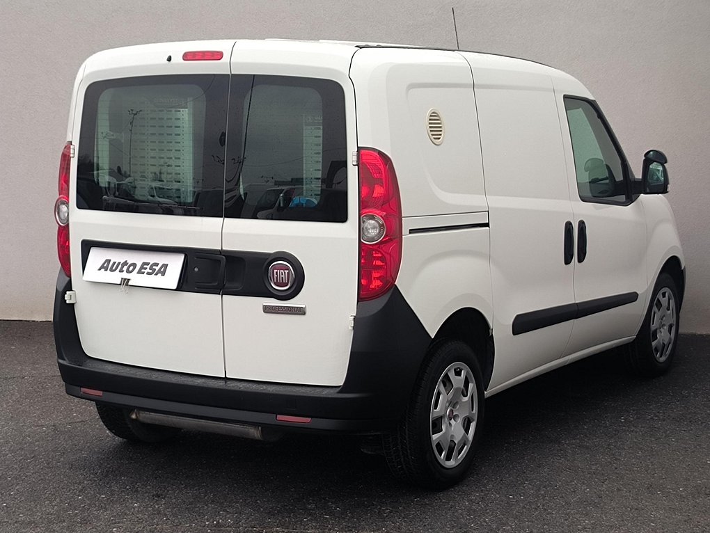 Fiat Dobló cargo 1.4T CNG  DÍLNA