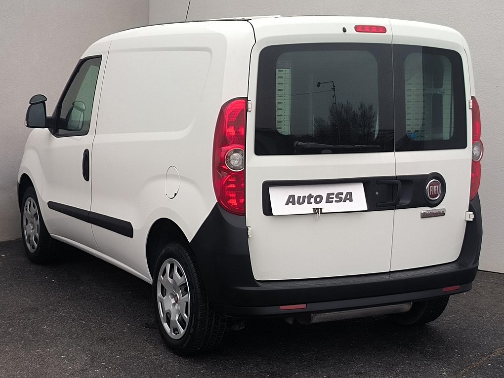 Fiat Dobló cargo 1.4T CNG  DÍLNA