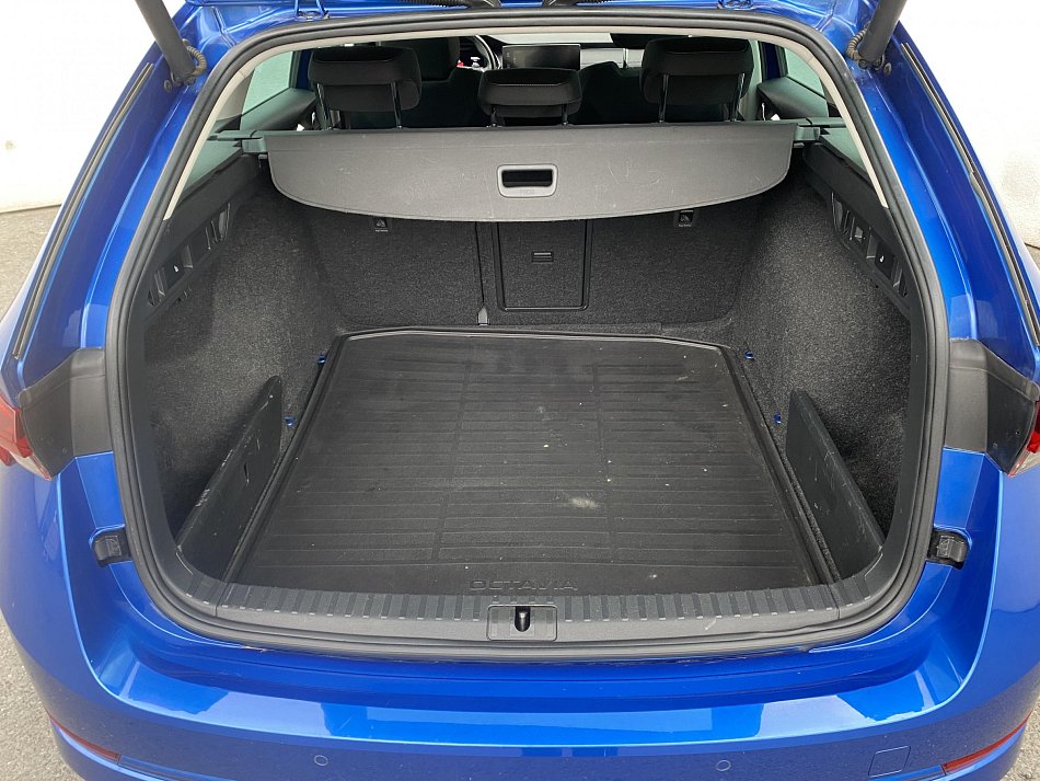 Škoda Octavia IV 1.0 TSi Style e-TEC