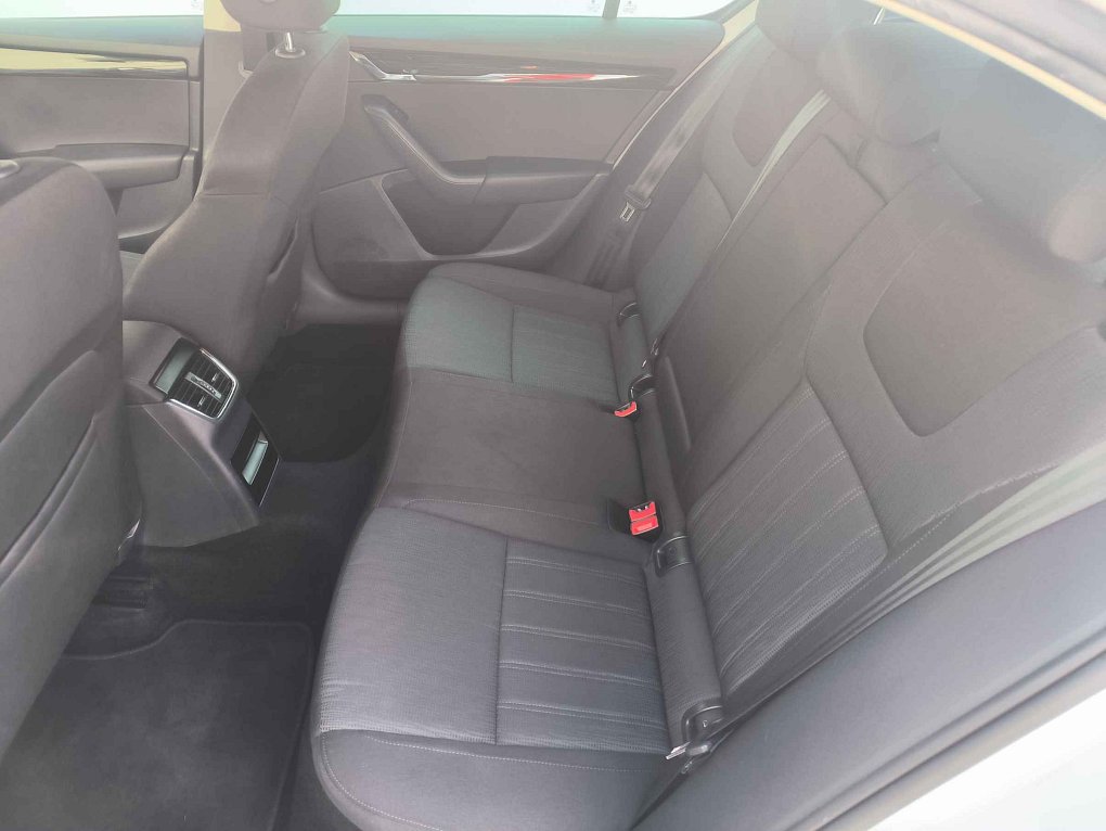 Škoda Octavia III 1.4 TSI 