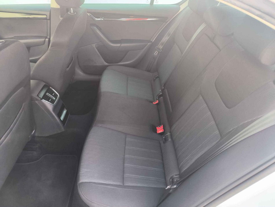 Škoda Octavia III 1.4 TSI 