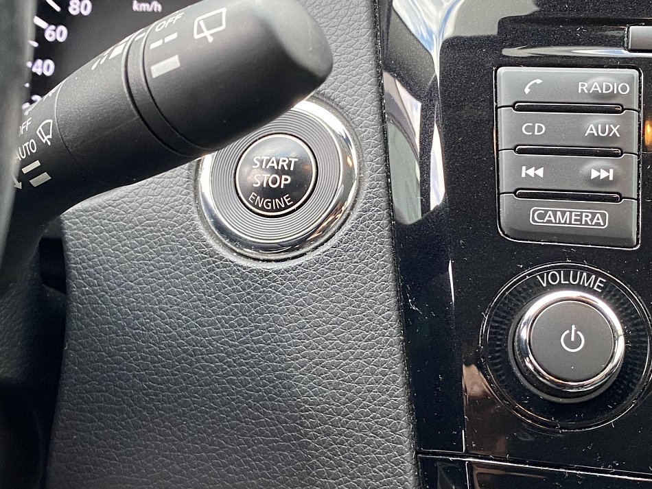 Nissan Qashqai 1.6 DiG-T Tekna 4x2