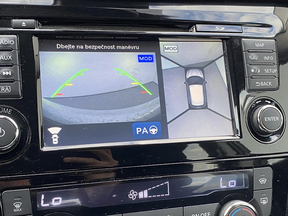 Nissan Qashqai 1.6 DiG-T Tekna 4x2