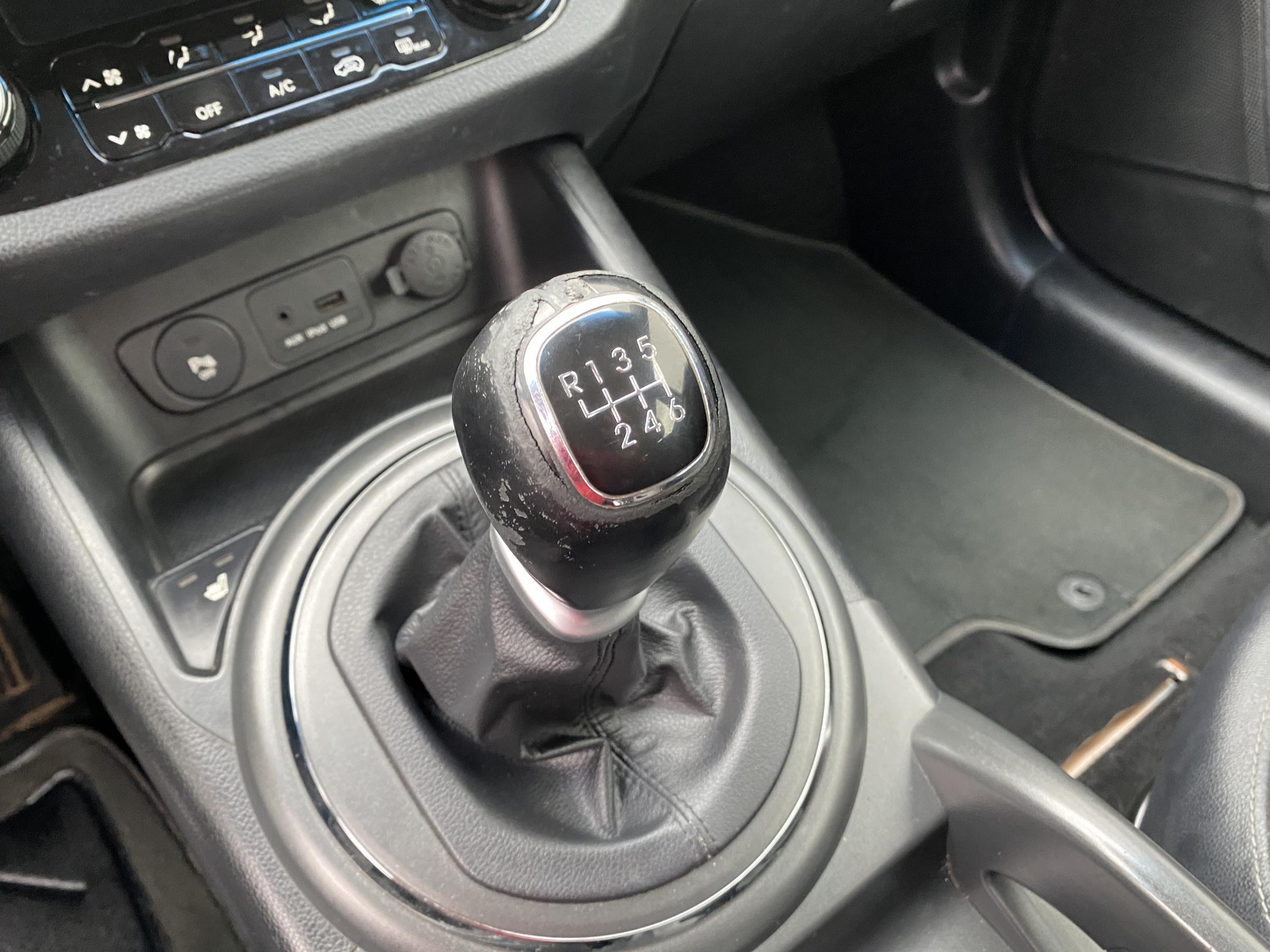 Kia Sportage, 2011 - pohled č. 16