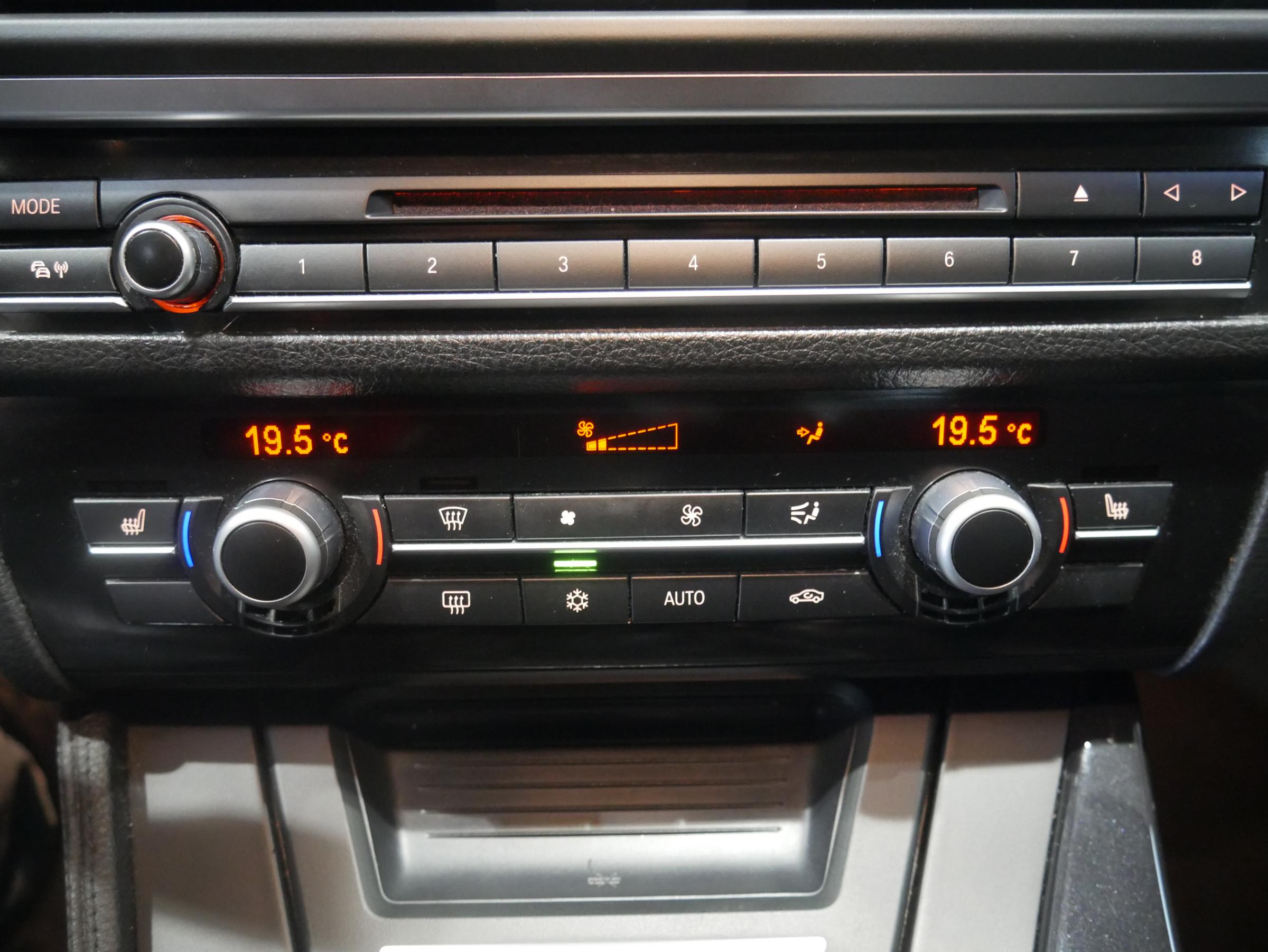 BMW Řada 5, 2011 - pohled č. 19