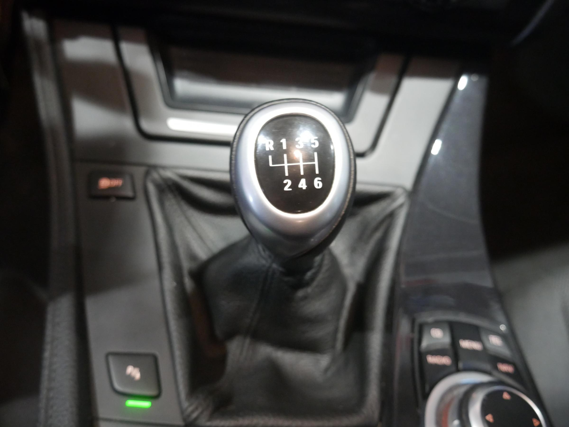 BMW Řada 5, 2011 - pohled č. 20