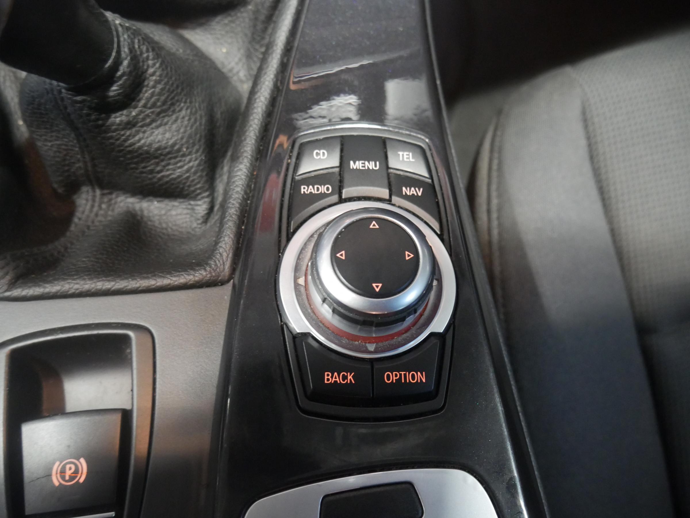 BMW Řada 5, 2011 - pohled č. 21