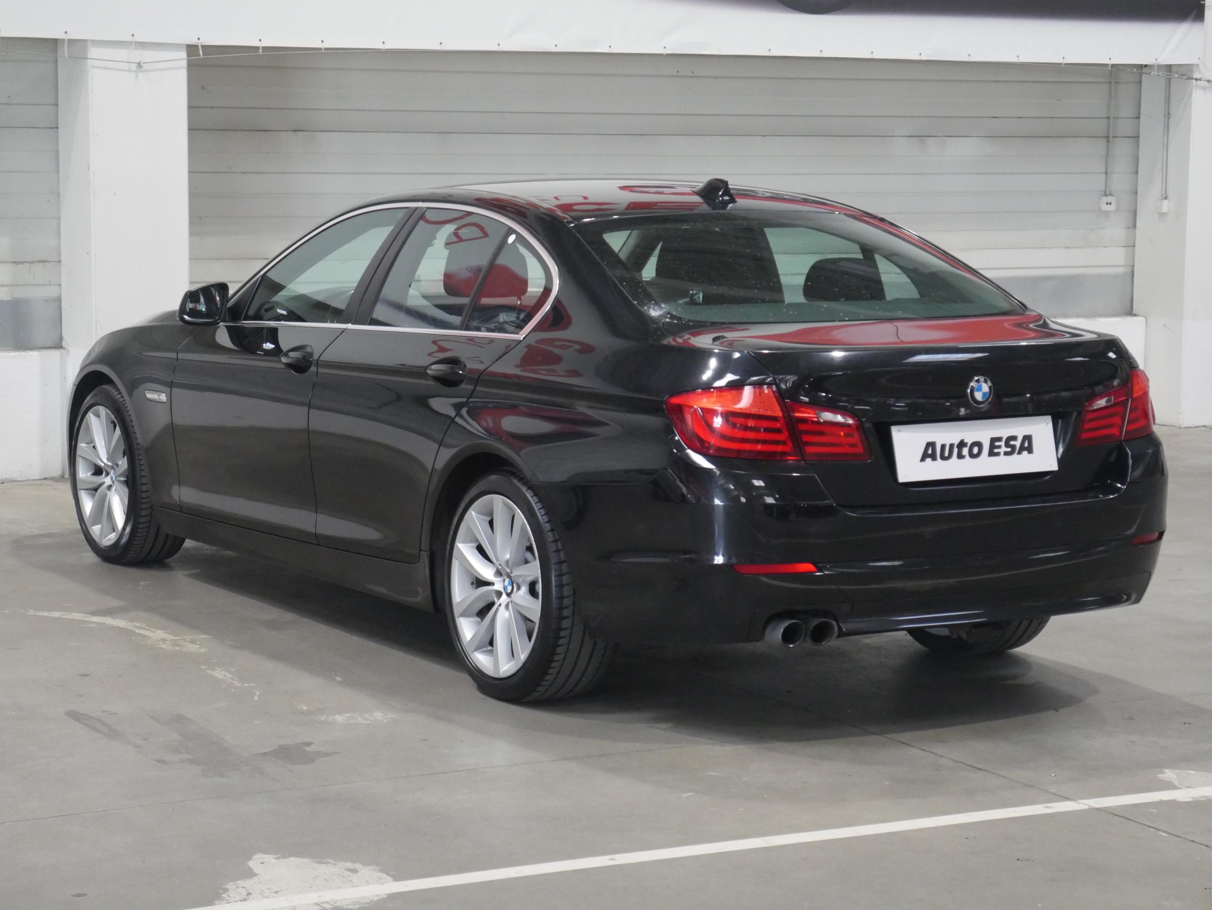 BMW Řada 5, 2011 - pohled č. 6