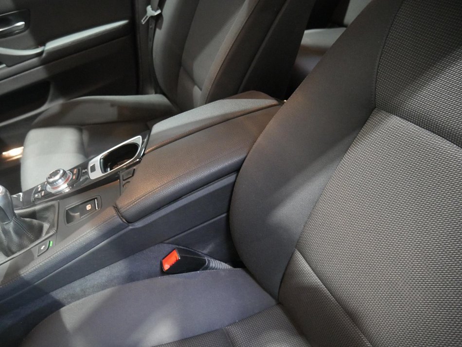 BMW Řada 5 2.0 D  520 D