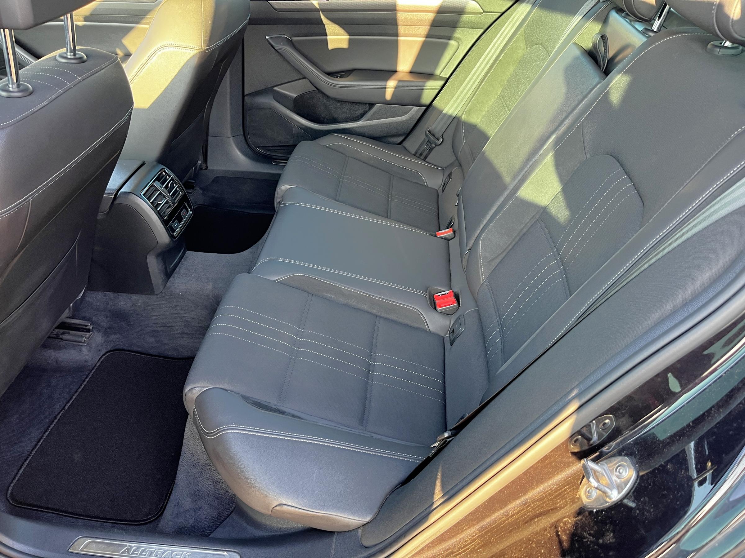 Volkswagen Passat, 2016 - pohled č. 10