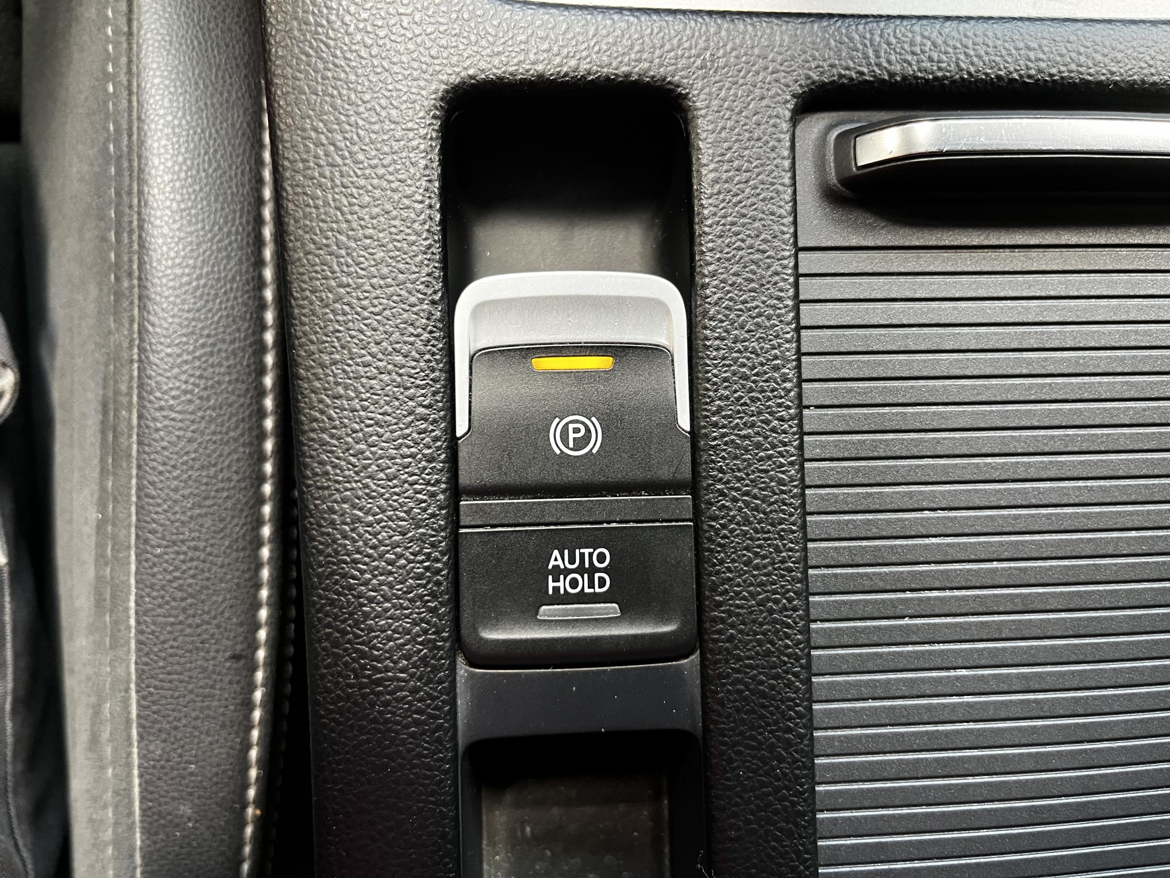 Volkswagen Passat, 2016 - pohled č. 19