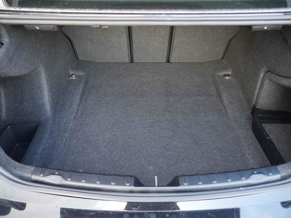 BMW Řada 3 1.5i 
