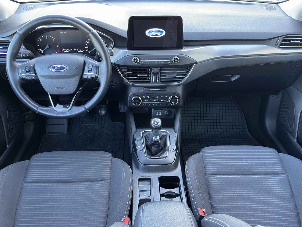 Ford Focus 1.5EB Titanium