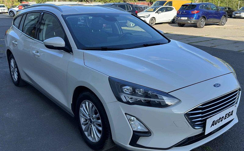 Ford Focus 1.5EB Titanium