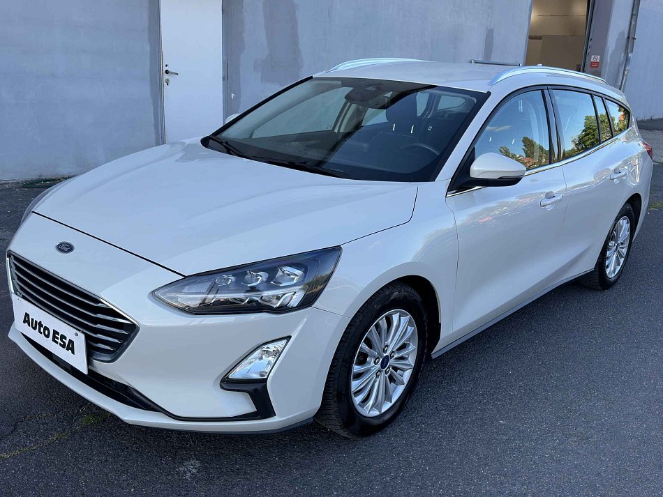 Ford Focus 1.5EB Titanium