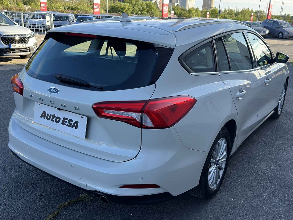 Ford Focus 1.5EB Titanium