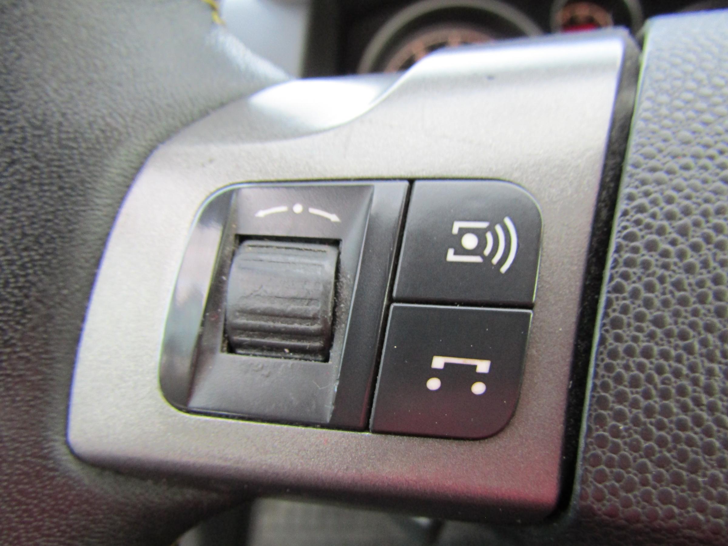 Opel Astra, 2005 - pohled č. 15