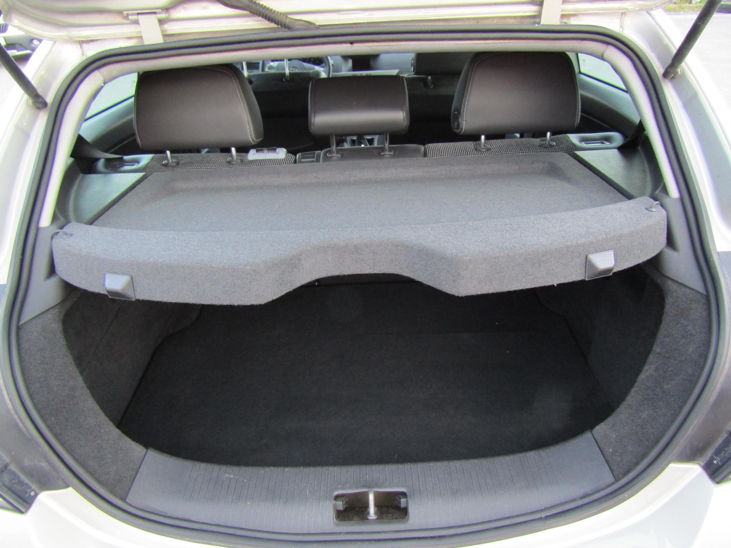 Opel Astra, 2005 - pohled č. 7