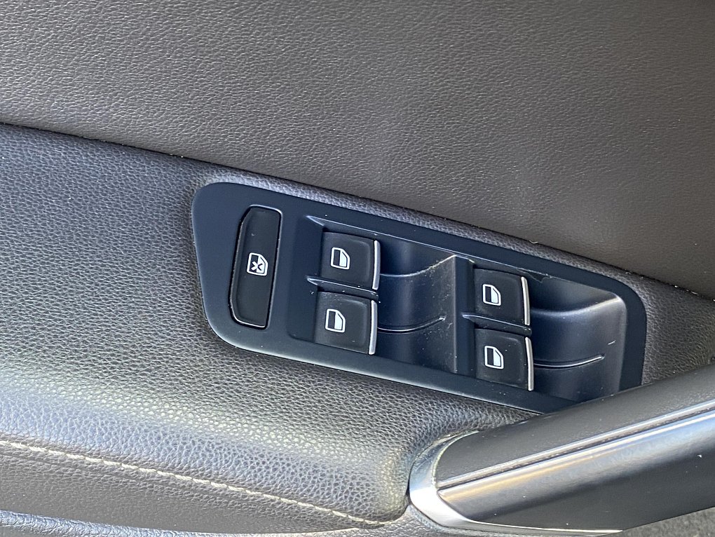 Volkswagen Golf 1.6 TDi Highline