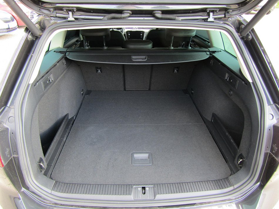 Volkswagen Passat 2.0TDi 