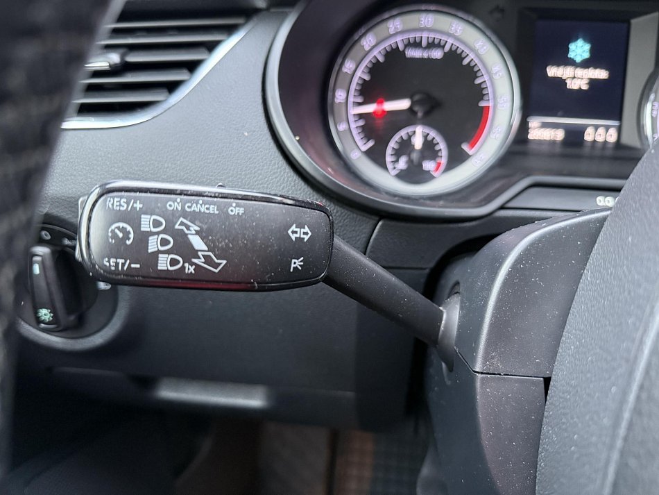 Škoda Octavia III 2.0TDi Scout 4x4