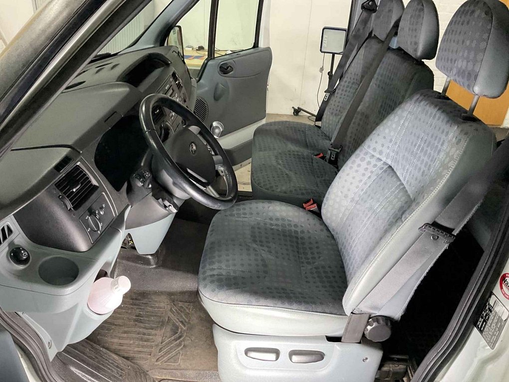 Ford Transit 2.2TDCi Trend 9míst