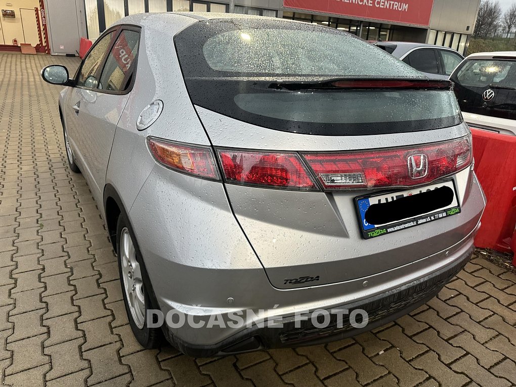 Honda Civic 1.4 i 
