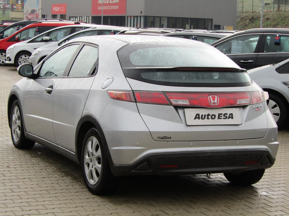 Honda Civic 1.4i 