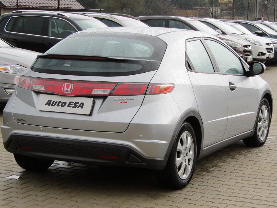 Honda Civic 1.4i 