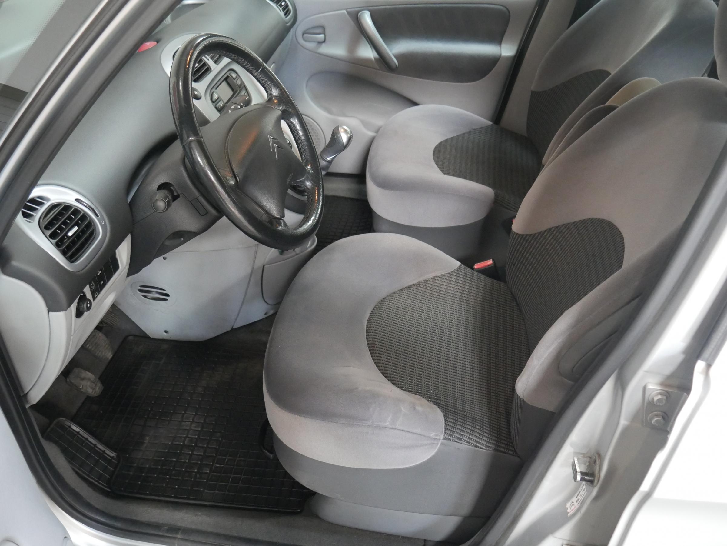 Citroën Xsara Picasso, 2011 - pohled č. 9