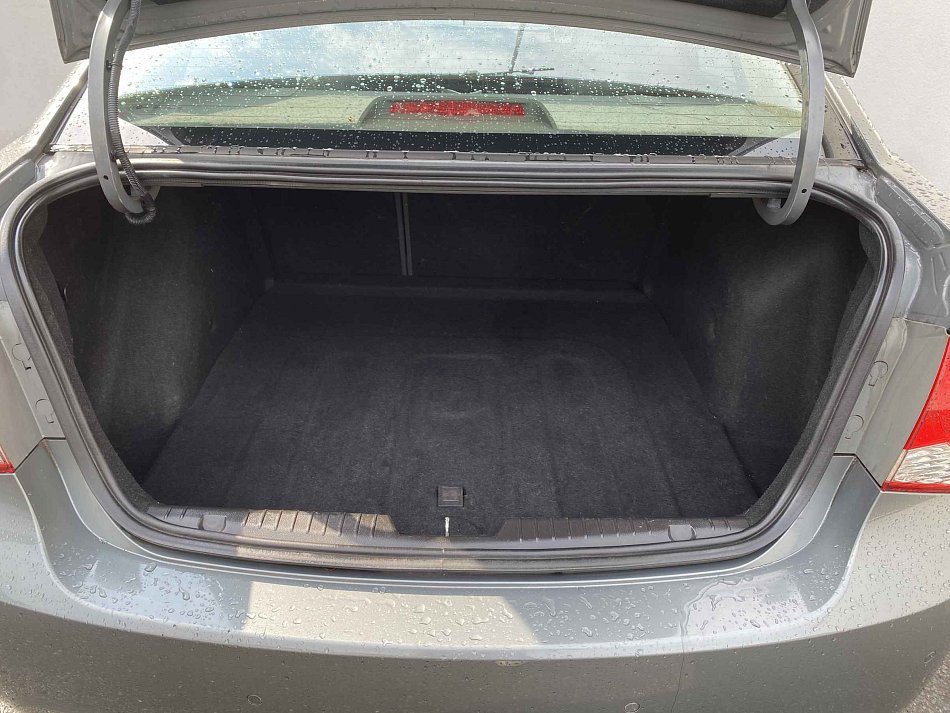 Chevrolet Cruze 1.6i 