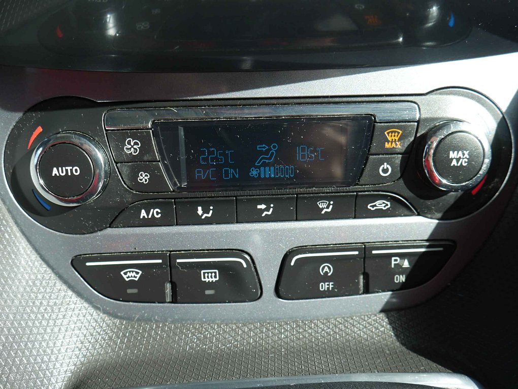 Ford Tourneo Connect 1.0T Titanium