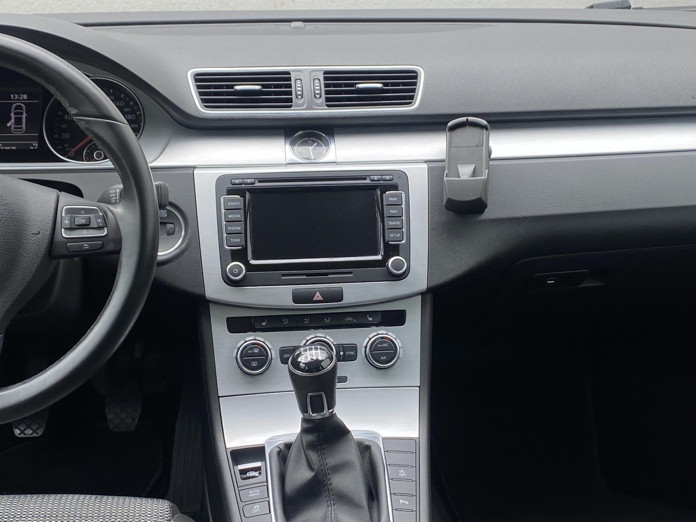 Volkswagen CC, 2012 - pohled č. 10