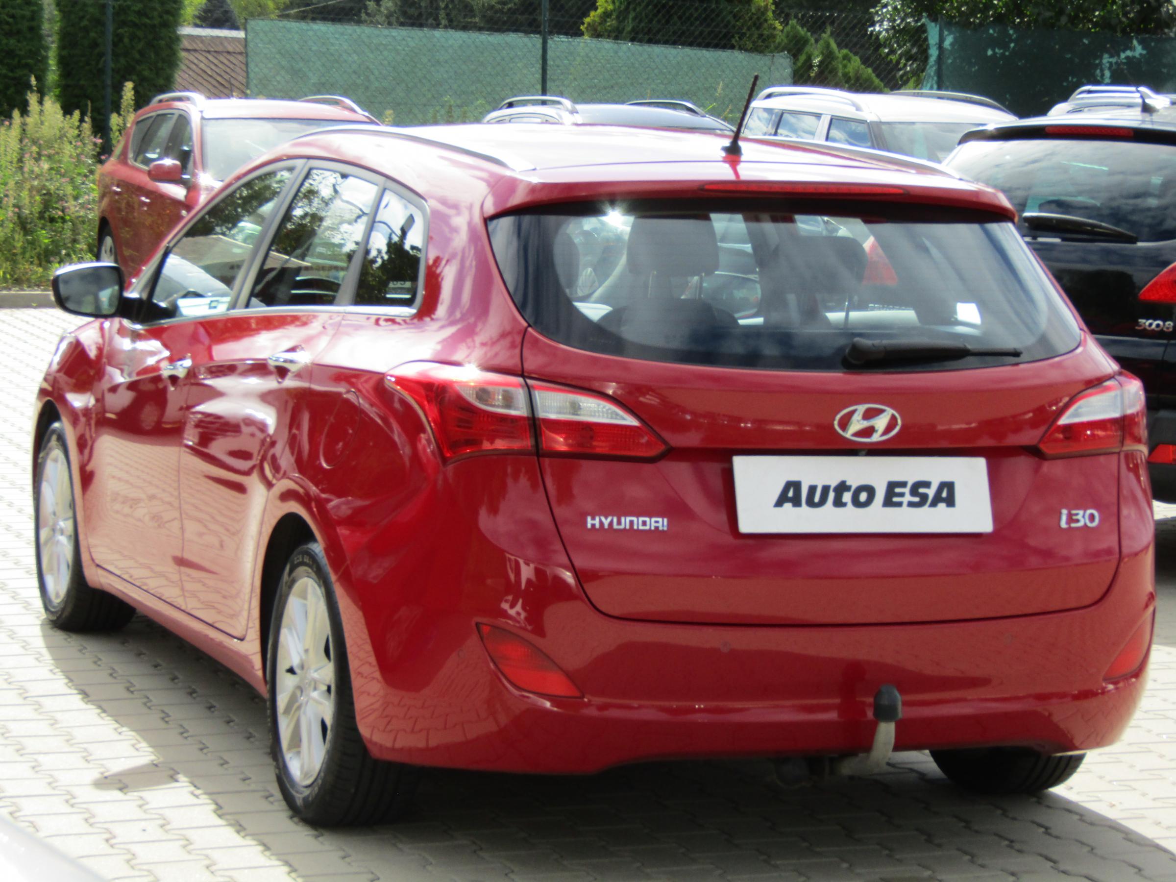 Hyundai i30, 2013 - pohled č. 4