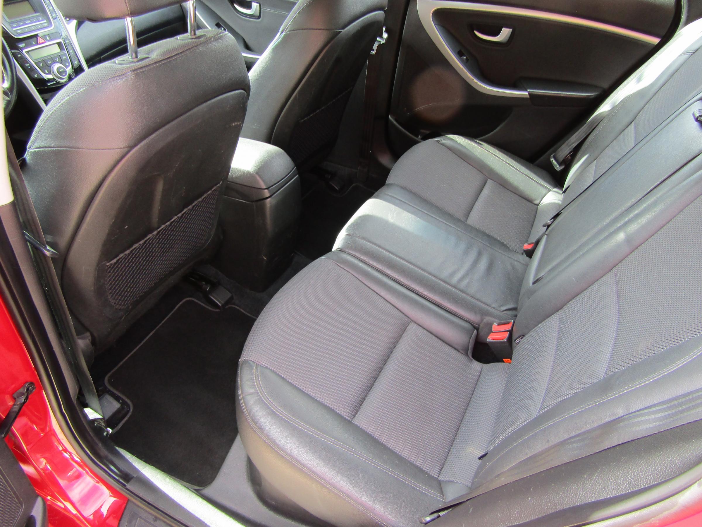 Hyundai i30, 2013 - pohled č. 9