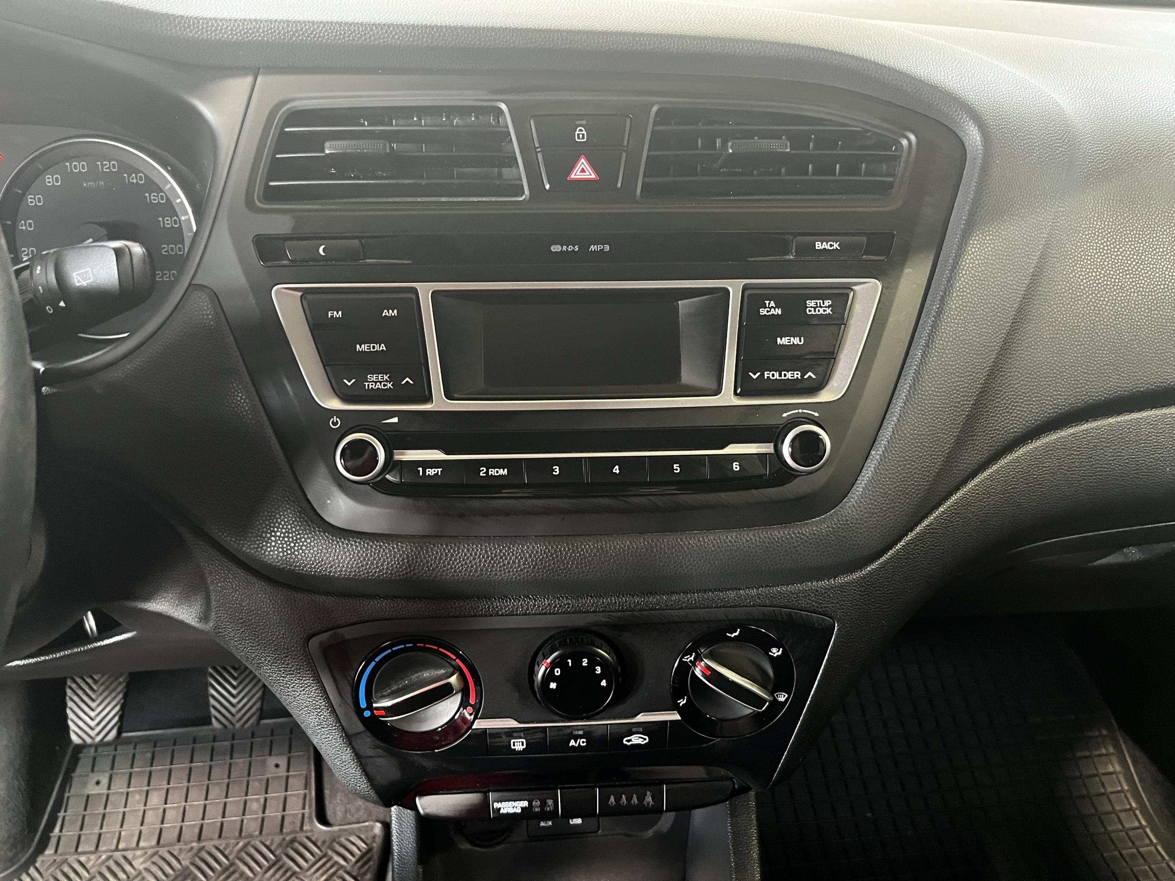 Hyundai i20, 2017 - pohled č. 14