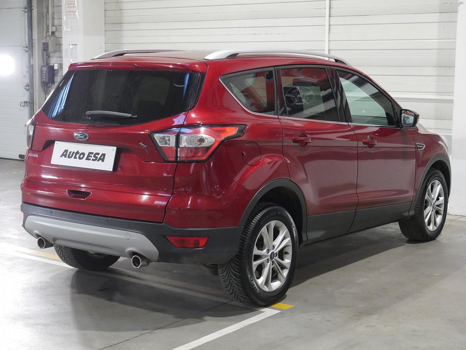 Ford Kuga 1.5 TDCI 