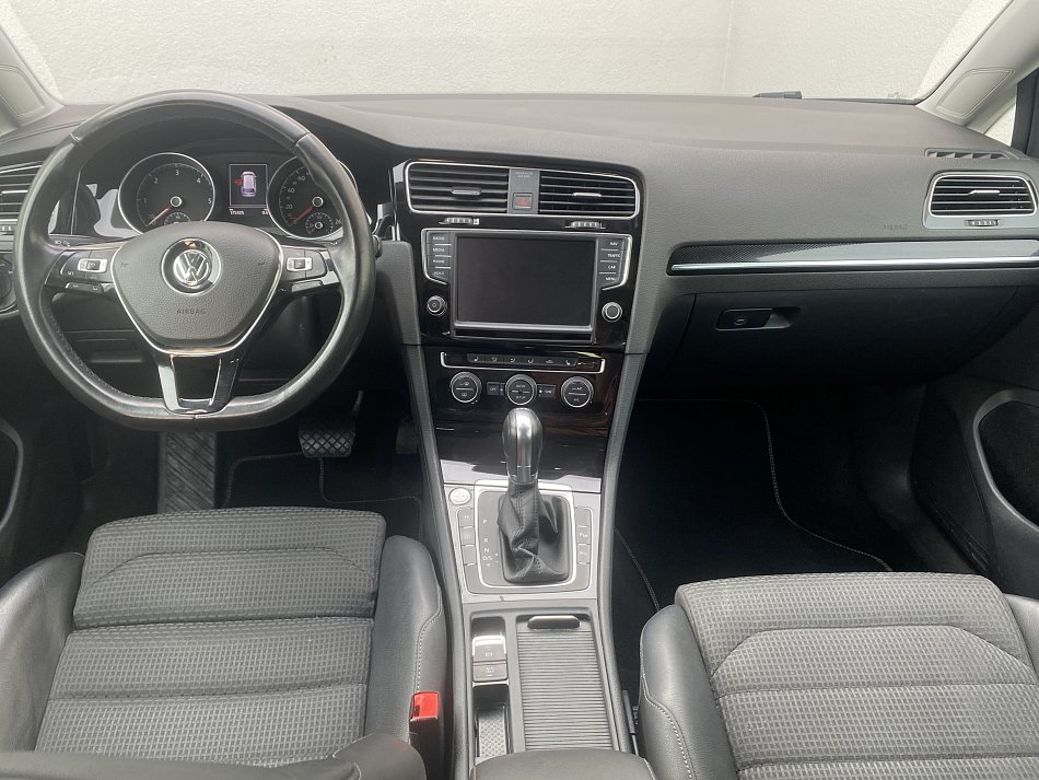Volkswagen Golf 2.0 TDi Highline